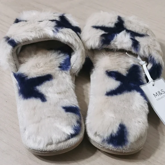 NWT! M&S Collection Slippers - Picture 4 of 10